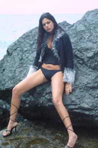 Фото горячей латинской девушки в бикини и в нижнем белье - фото #87
